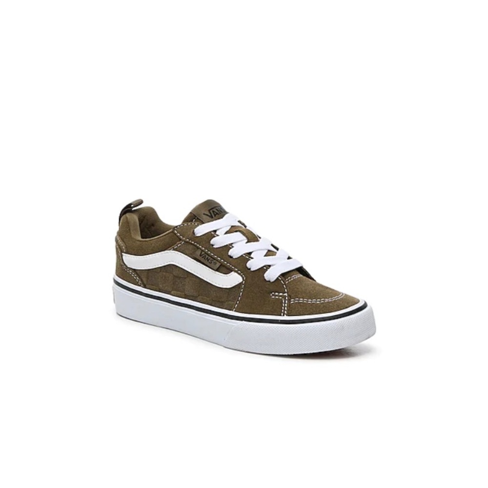 Toddler boy’s vans